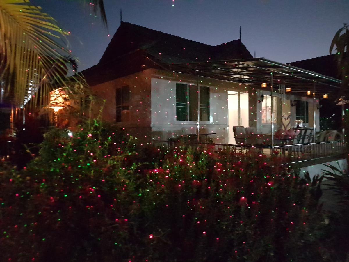 Nuch'S Apple Guest House Si Bun Ruang Bagian luar foto